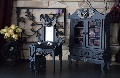 casa gothic furniture