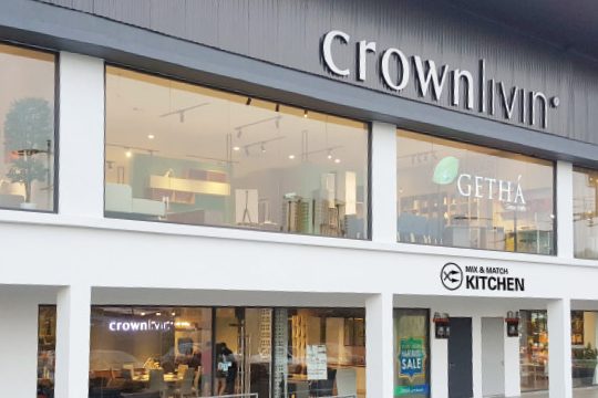 crownlivin damansara