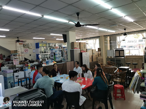 Perniagaan Heng Fatt (Serom) Electrical Appliances & Furnitures 興發貿易(实廊)电器家俱