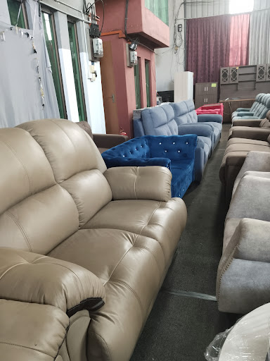 Gudang Perabot & elektrik terpakai