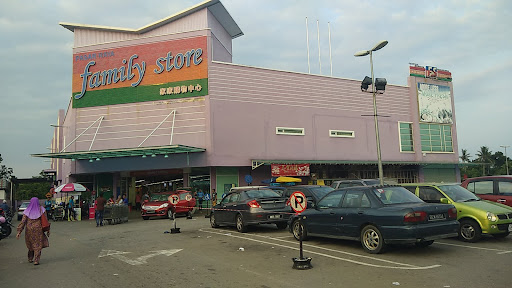 Family Store Bukit Rambai