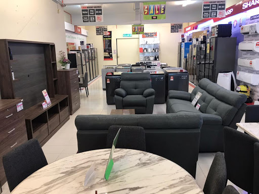 Chan Furniture - Cheng (Taman paya rumput utama)