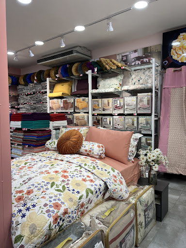 Rams Home Decor Sdn Bhd (811058-W) @ Pantai Cenang