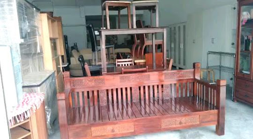 Poksen Perabot Terpakai