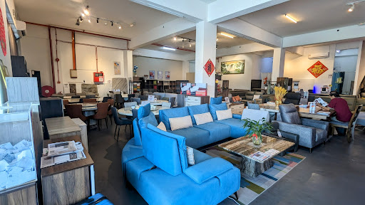 POPULAR FURNITURE AND BEDDING