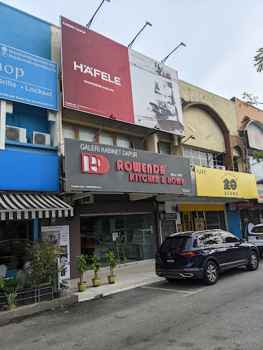 Rowenda Kitchen