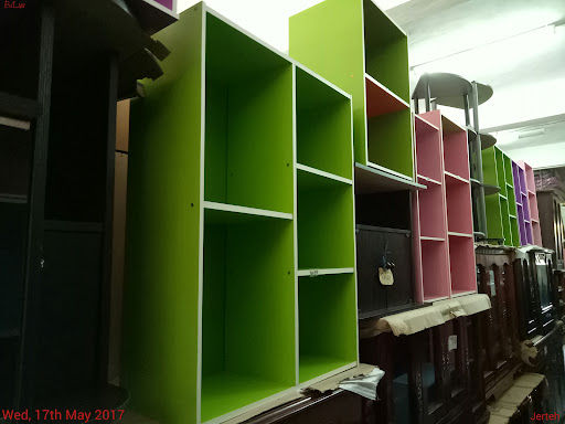 KEDAI PERABUT KEDAI PERABUT