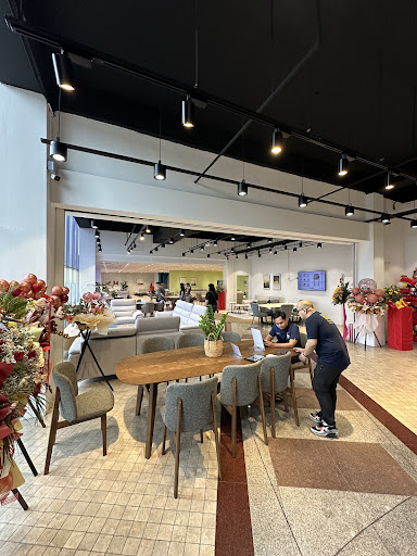Recafi Furniture (PJ)