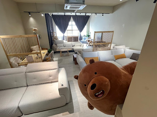 V Haus Living Mutiara Rini