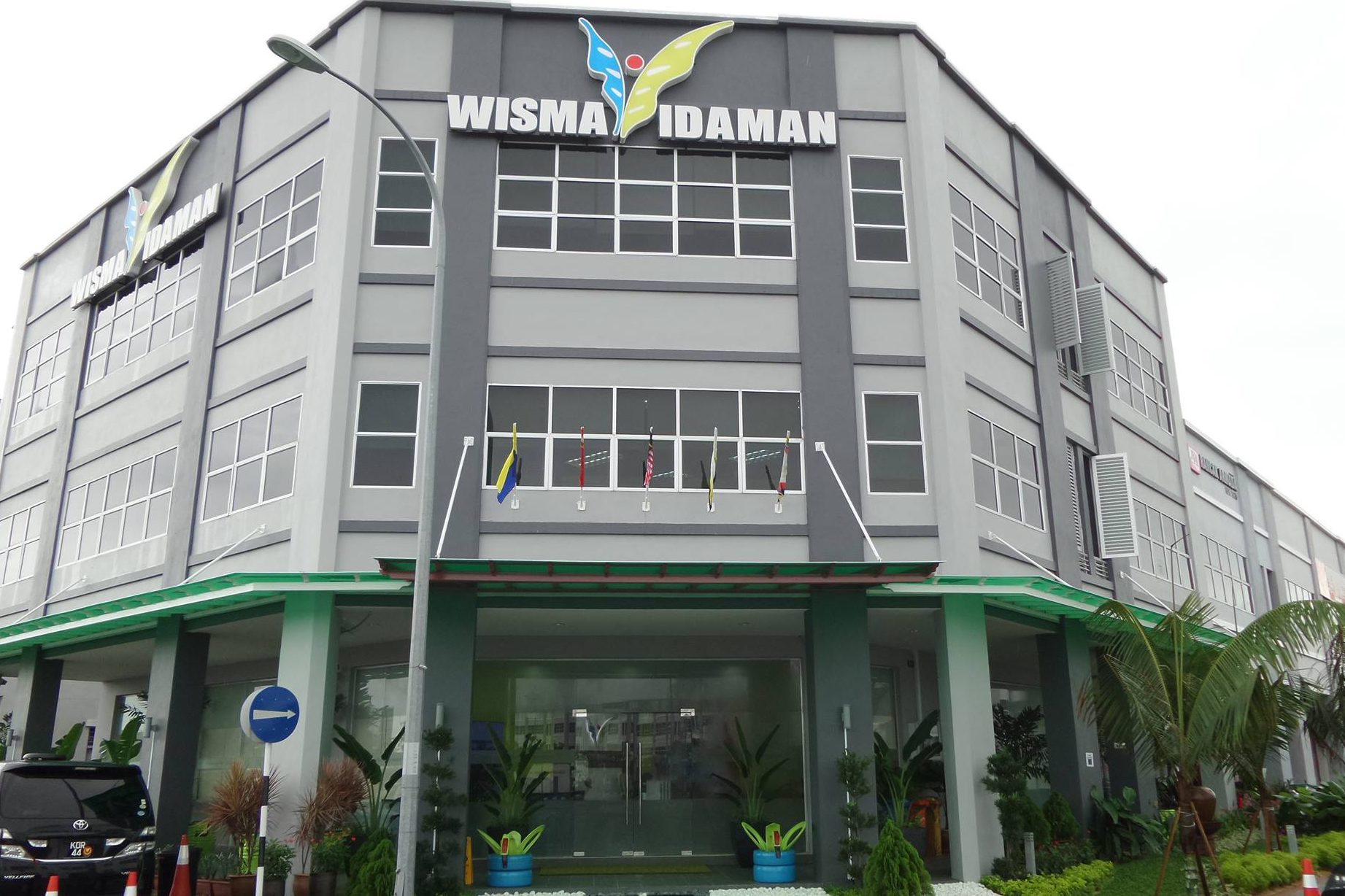 idaman teguh resources