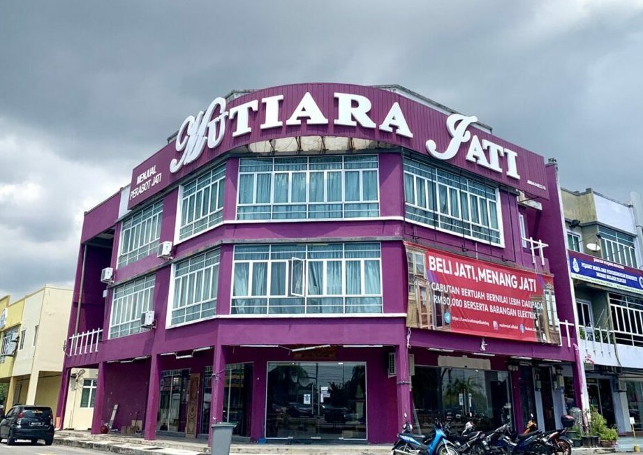 mutiara jati bukit piatu kedai perabot jati