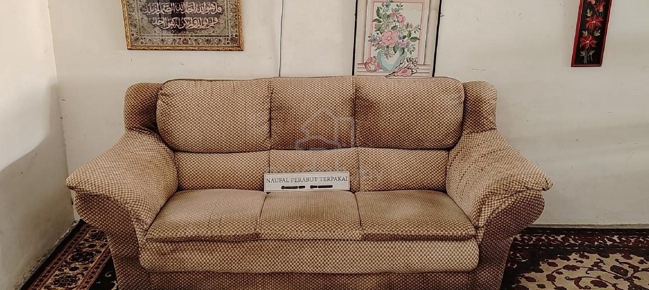 naufal perabut terpakai