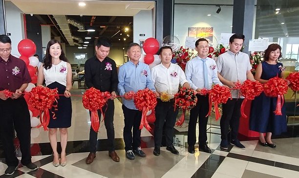 new tech furniture itcc