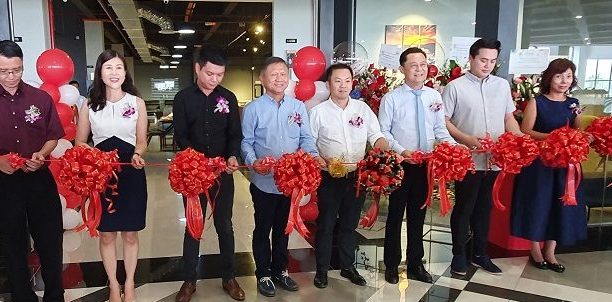 new tech furniture penampang