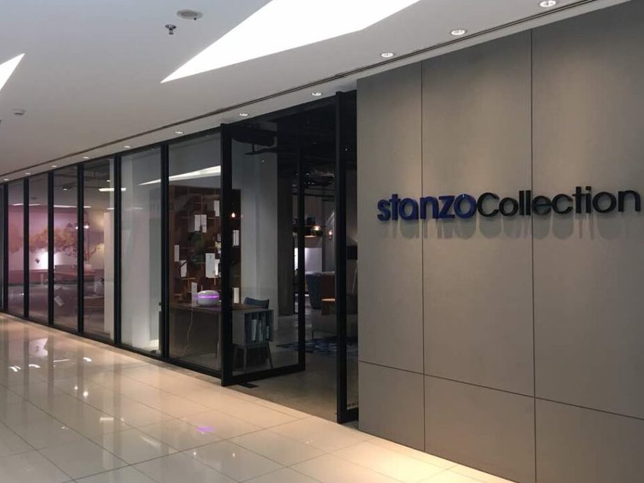 stanzo collection usj